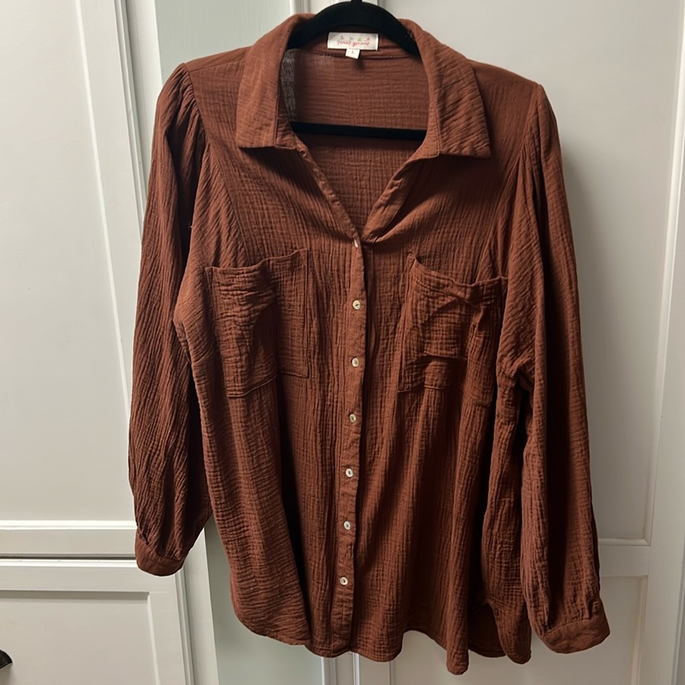 Muslin type button down